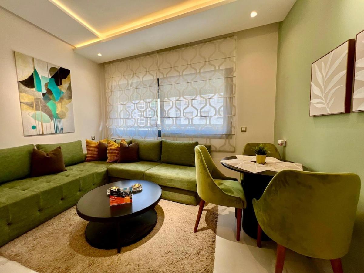 Appartement Modern 2br Getaway With Balcony Tanger